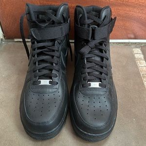 New Without Box Black Nike Air Force 1 High ‘07
